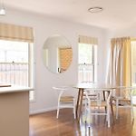 Adorable 1-Bedroom Kuzman Guesthouse