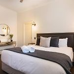 \'Micah House\' A Central Mudgee Art Deco Hideaway