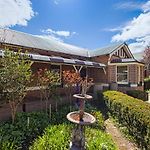Mia Mia Mudgee