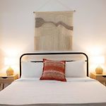 Currawong Bungalow - An Idyllic Group Stay In Town