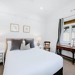Yarranvale On Gladstone - A Gorgeous Country Abode