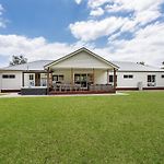Lazy Frog Lodge Mudgee Country Luxury