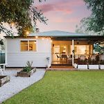 The Nicholson - A Delightful Family Escape Awaits