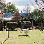 Kareela Cottage - A Charming Country Getaway