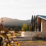 Oak Studio At Kavillo