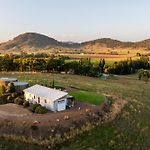 Stay In Mudgee The Grove, The Church, And Premium Private Homestead