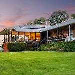 Stay In Mudgee The Grove, The Church, And Premium Private Homestead