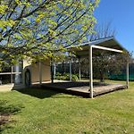 Comfy And Relaxing Stay - Rest Easy Mudgee Cottage