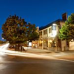 Cobb & Co Court Boutique Hotel