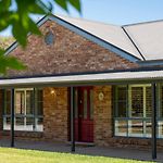 Tilia Estate - Wine Country Haven With Games Room