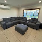 Comfy And Relaxing Stay - Rest Easy Mudgee Cottage
