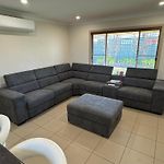 Comfy And Relaxing Stay - Rest Easy Mudgee Cottage