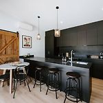 Petit Verdot - A Central Luxe Wine Retreat