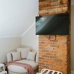 Bathurst Lodge - Historic Modern Retreat With Alfresco