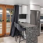 Luxe Loft - Contemporary Comfort By Mudgee\'S Cbd