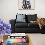 Apartment The Willows