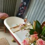 Samuels C1860 - In The Heart Of Holiday home