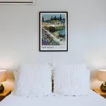 The Valerie - A Chic Family Haven In Town