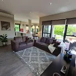 Red Lotus Retreat *