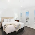 Pristine Spacious 4 Bedroom Mudgee Escape