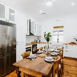 'the Gladstone' An Expansive Outdoor Oasis In Town Holiday home Mudgee