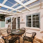 \'Pebble Lane Cottage\' A Charming Mudgee Stay