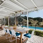 Seven Tree Hill - An Enchanting Family Homestead Mudgee