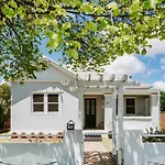 Two Daughters Cottage - Refined Country Living