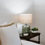 'haylock' Luxe Country Charm In Mudgee's Centre *