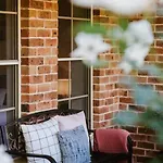 Holiday home Macquarie Manor - Experience Grand Country Living *