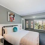 Holiday home Seven Tree Hill - An Enchanting Family Homestead