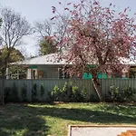 Kuzman Countryside Haven