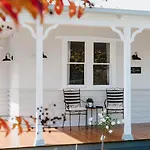 The Cottage On Lawson - Heritage Elegance In Mudgee
