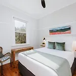 Kialla Cottage - An Idyllic Country Escape