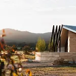 Oak Studio At Kavillo