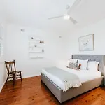 Burrundulla - Tranquil Country Allure Holiday home