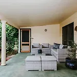 Burrundulla - Tranquil Country Allure