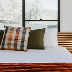 Grevillea - A Serene Haven For Couples Guest house