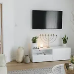 Lynwood Luxe Holiday home