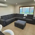 Comfy And Relaxing Stay - Rest Easy Mudgee Cottage