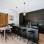 Petit Verdot - A Central Luxe Wine Retreat