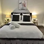 Kenso Cottage Residence, Kenso Cottage 28 & Kenso Cottage 30