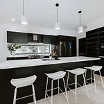 The Farm - Refined Country Retreat Near Town Centre