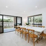 The Farm - Refined Country Retreat Near Town Centre *