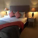 Macquarie Lodge