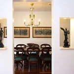 Mudgee Country Grandeur At This Elegant Group Getaway