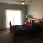 6 Birch Grove