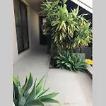 Red Lotus Retreat Apartment