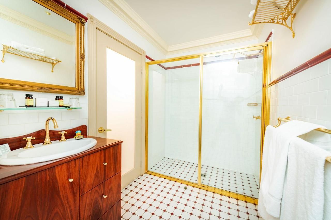 Hotel Cobb & Co Court Boutique 4*