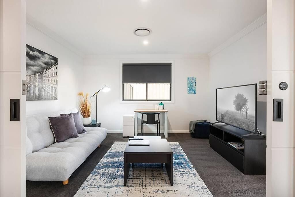 'campanile House' The Ultimate Adventure Holiday home Mudgee